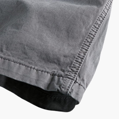 Herren Shorts aus leichter Sommerware mit Taschen und Knopfverschluss