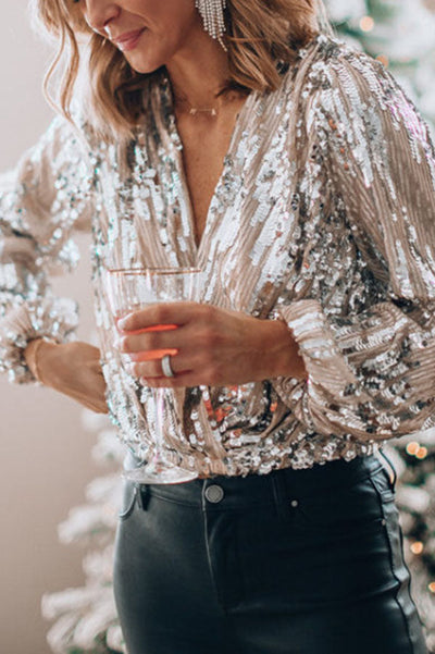 Glitzerndes Pailletten-Top für den Abend