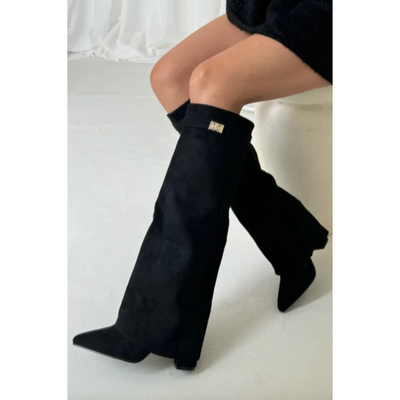 Kniehohe Damenstiefel | Keilabsatz