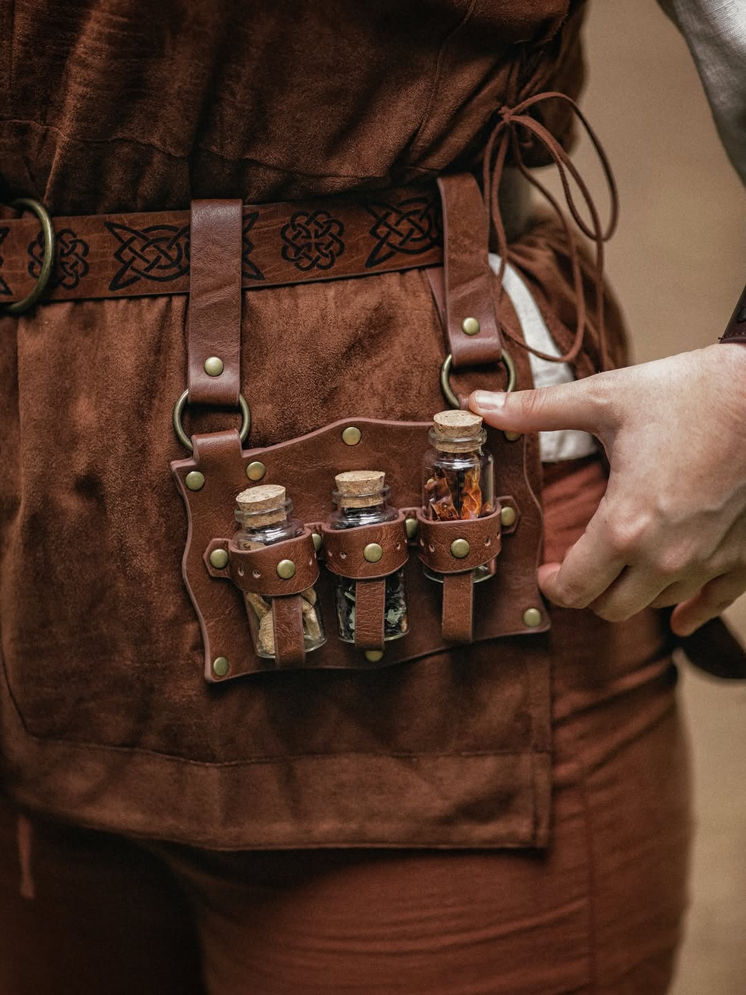 Medieval Fantasy Adventurer Costume Set