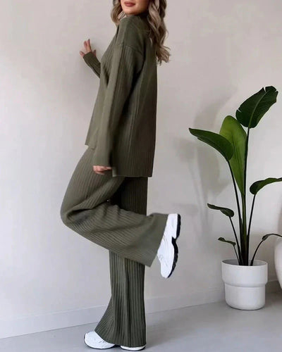 LINA BEQUEMES ZWEITEILIGES SET