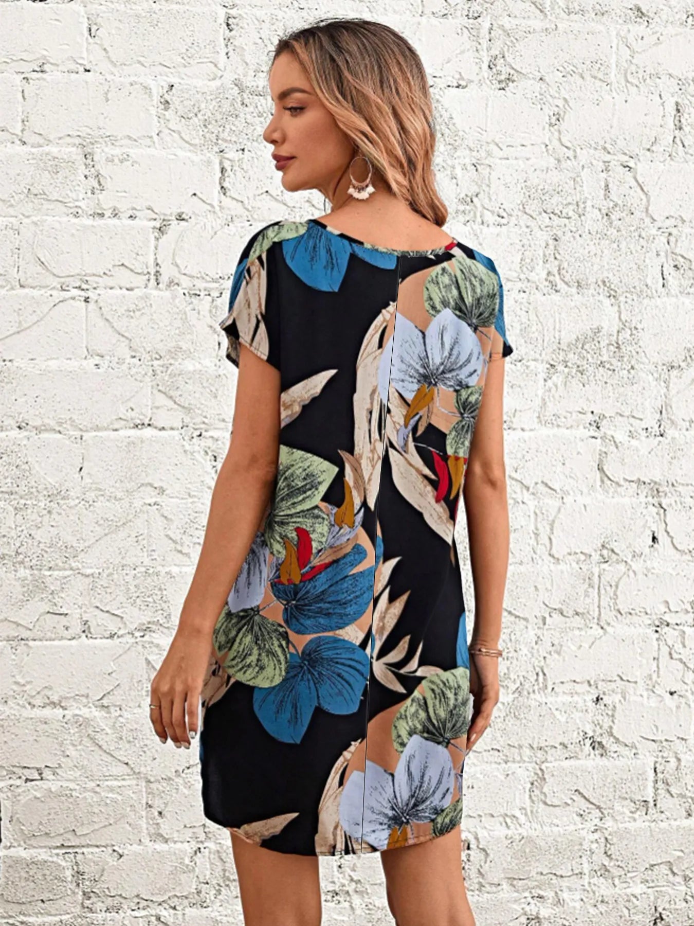 Printed V-Neck Short Sleeve Mini Dress