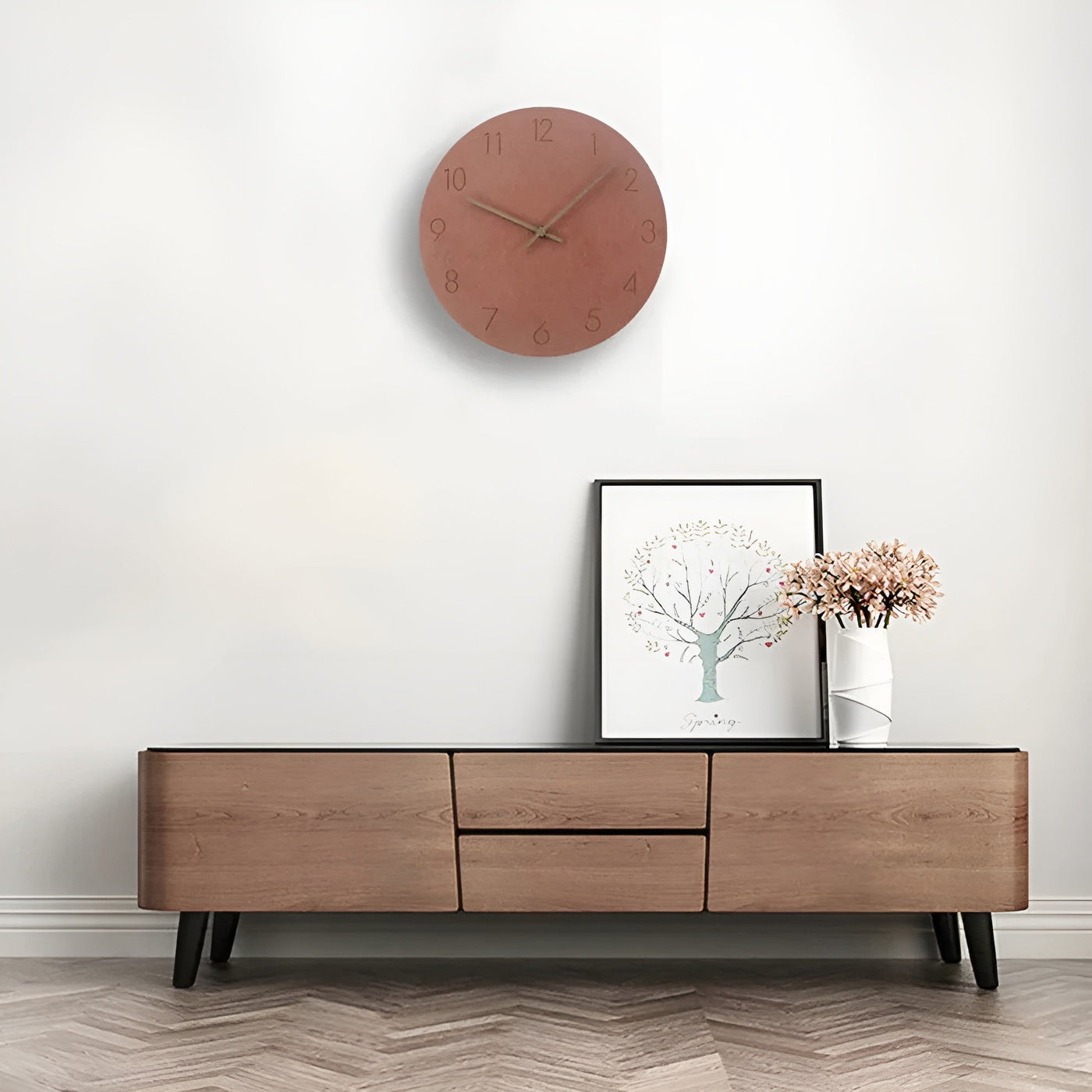Holzwanduhr – Minimalistisches Design für modernes Wohnen