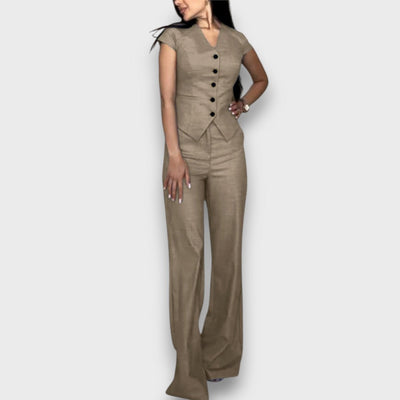 Laura – Elegantes Set mit femininer Silhouette