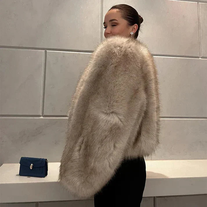 Heidi-Mode | Elegante Pelz Kurzjacke