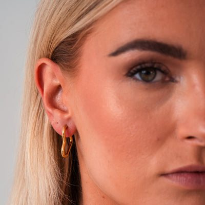 Herzförmige Ohrringe