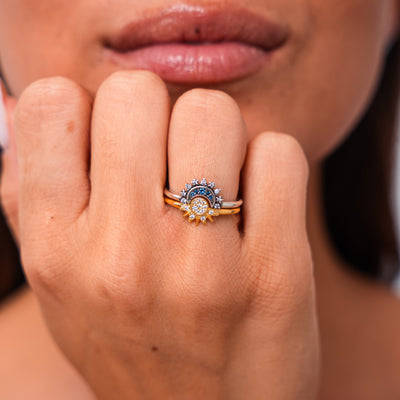 Himmlische Harmonie: Sonne und Mond