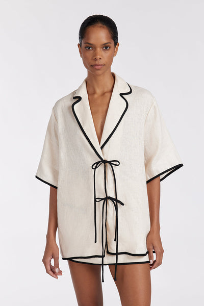 Clara | Set aus leichter Jacke und kurzem Rock