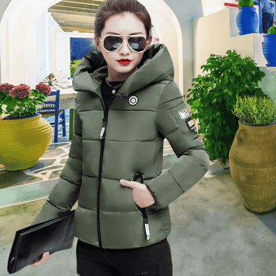 Kuscheliger Damen-Parka mit Kapuze und praktischen Reißverschlusstaschen | Berca