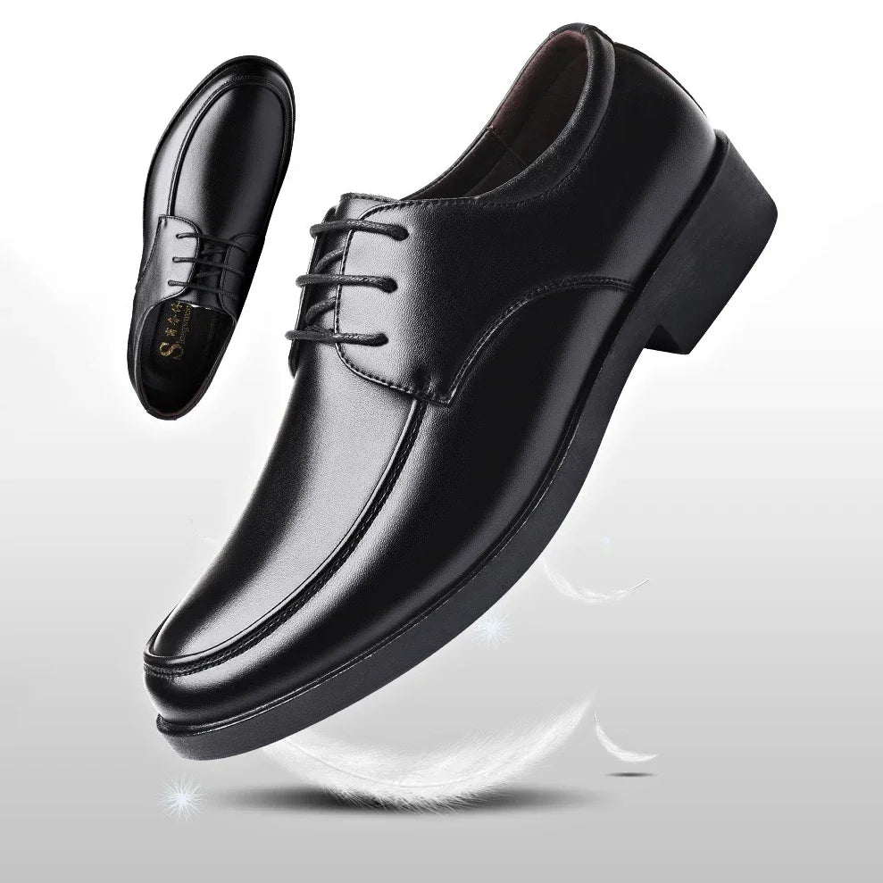 Derbies für Herren - Moderne schwarze Oxford Business Schuhe
