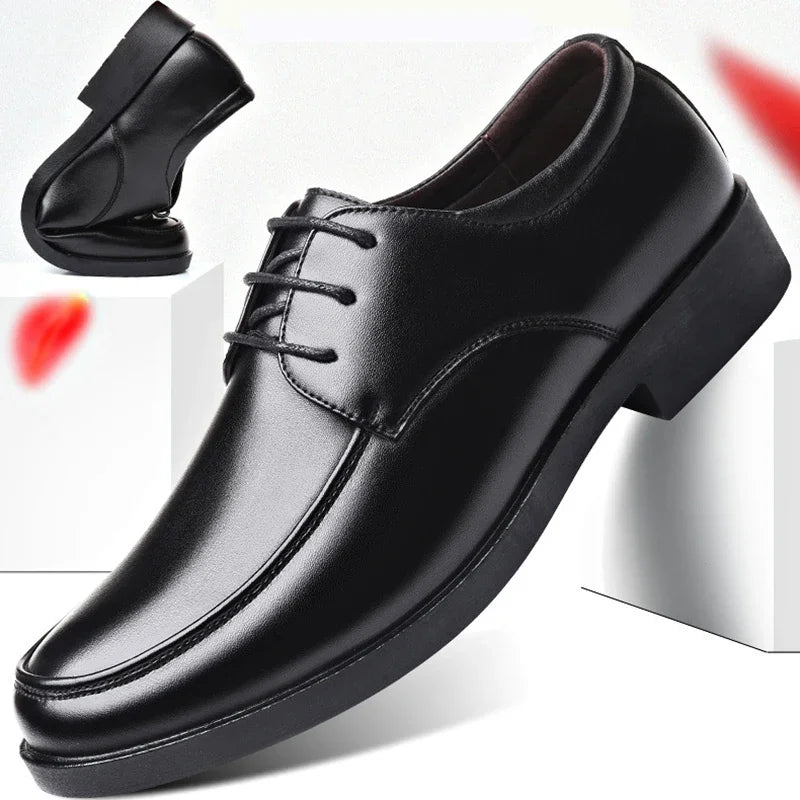 Derbies für Herren - Moderne schwarze Oxford Business Schuhe