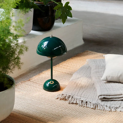 LichtEleganz | Kabellose LED-Tischlampe mit Dimmfunktion