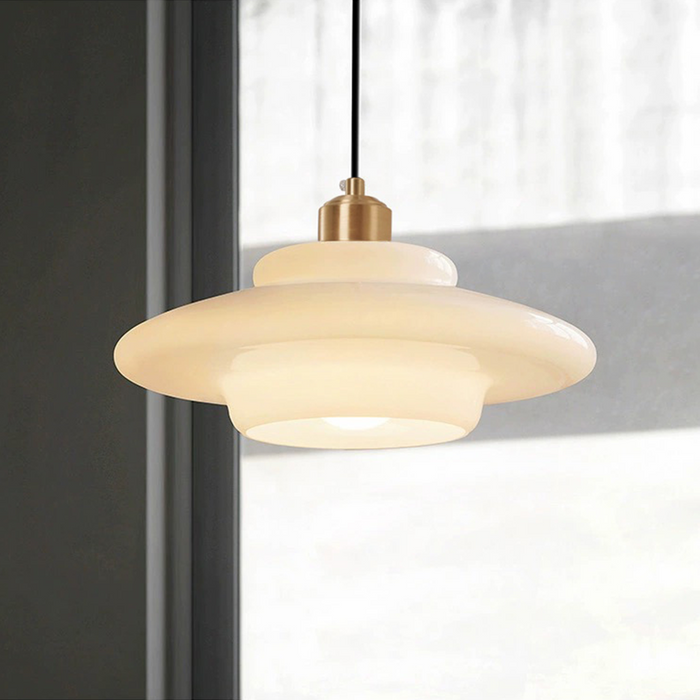 Elegante Pendelleuchte aus Milchglas mit verstellbarer Aufhängung – Hängeleuchte für den Esstisch in verschiedenen Größen