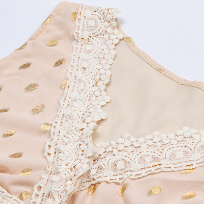 Rosabelle Elegance | Atmungsaktives Spitzen-Maxikleid im Boho-Stil