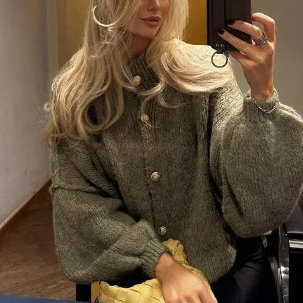 Heidi-Mode | Oversized Strickpullover mit Knöpfen