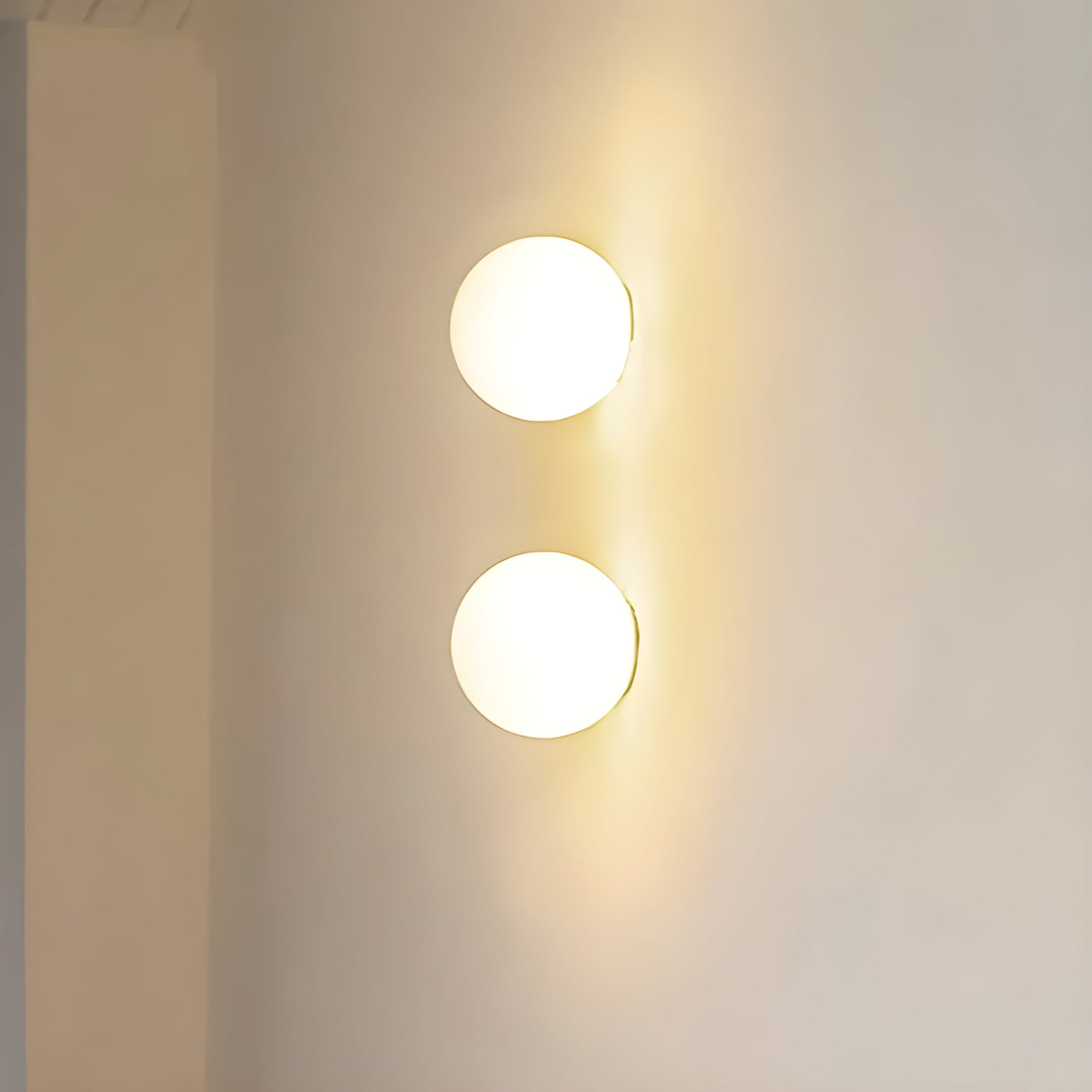 Runde Glas Wandleuchte – Moderne LED-Lampe für Wohnzimmer oder Flur