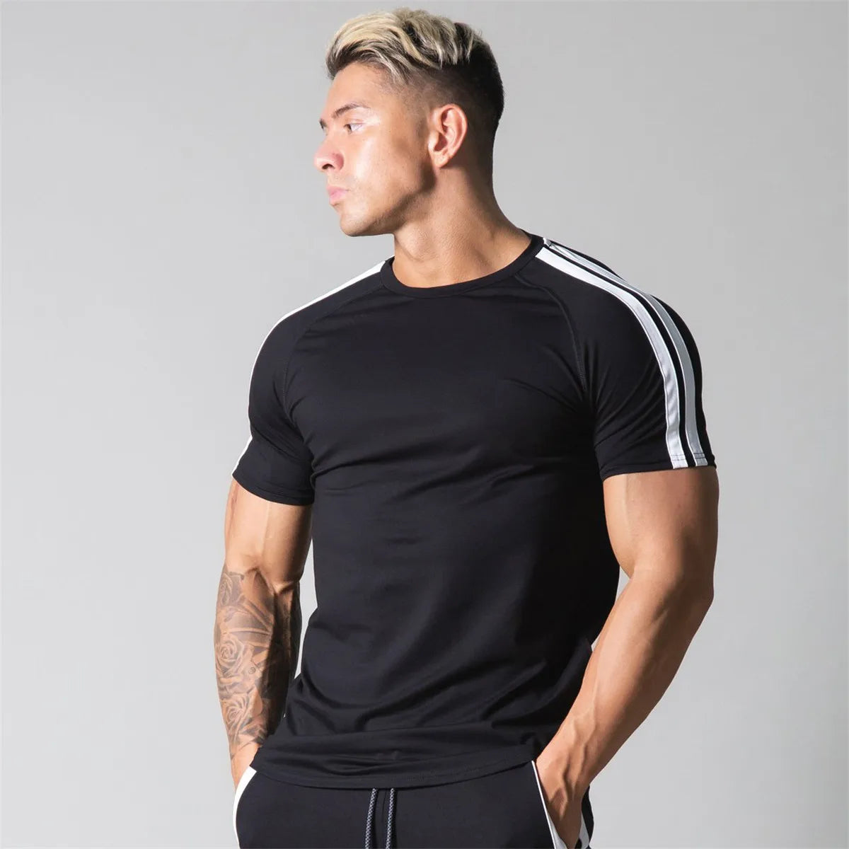 Miko Fitness T-Shirt | Lässiges, bequemes Herren-T-Shirt für das Fitnessstudio