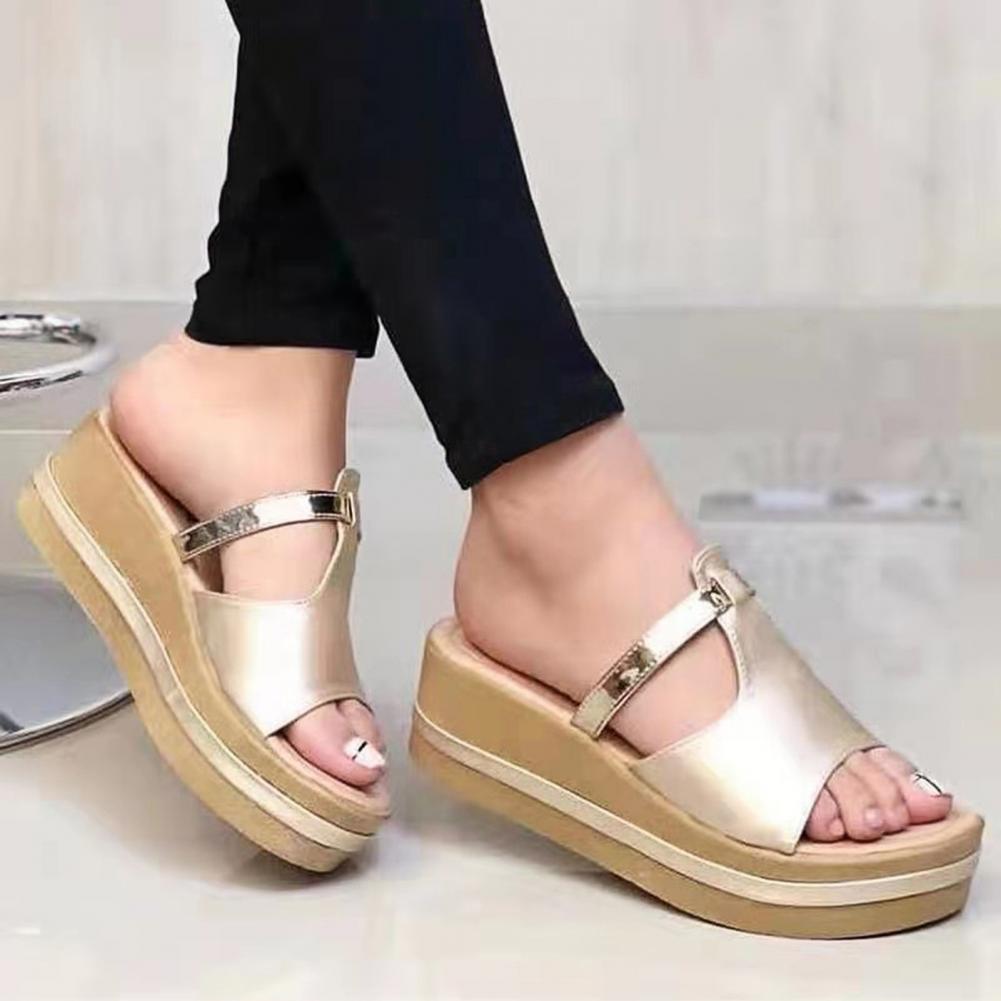 Koline | Lässiges und stilvolles Sommerkleidungsstück