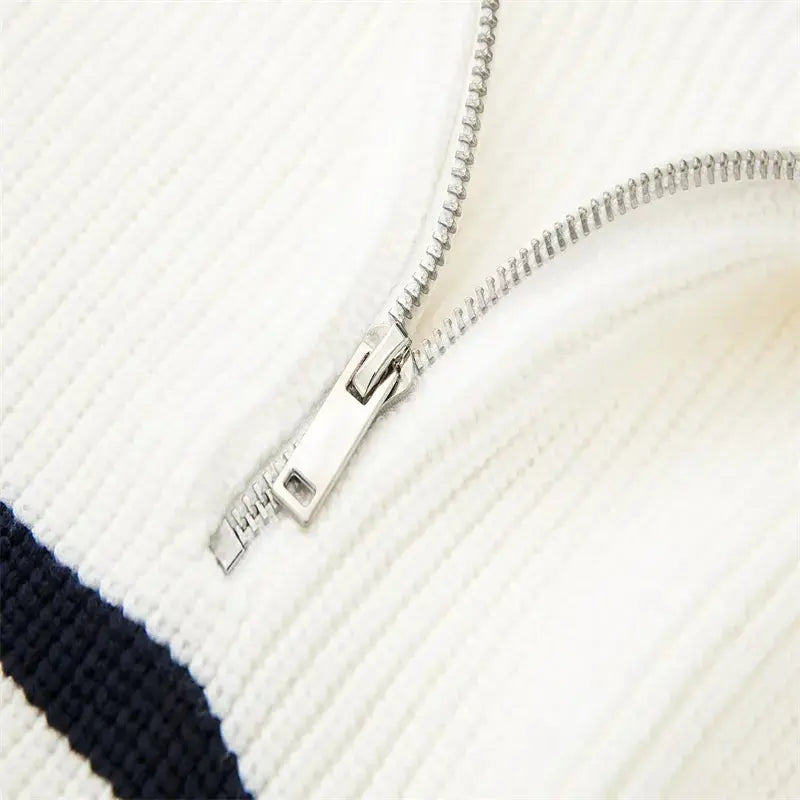Aksel - Herrenpullover Halfzip mit Streifenmuster