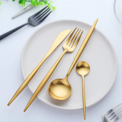 Eleganz im Esszimmer | Spanisches Besteckset aus Edelstahl in Schwarz und Gold