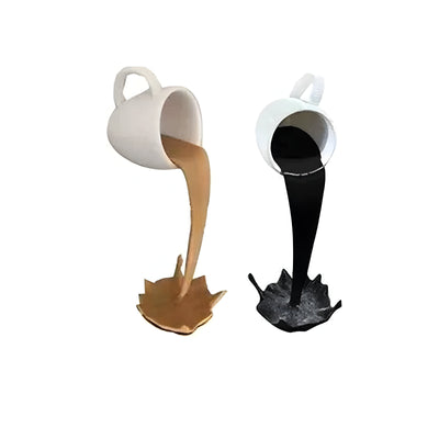 MugSplass Skulptur – Schwebende Kaffeetassen-Kunst