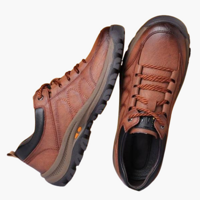 Herrenschuhe mit Schnürverschluss und rutschfester Sohle