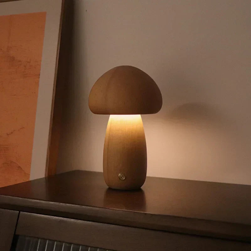 ShroomLicht | Elegantes LED-Nachtlicht aus Holz mit Touch-Funktion und einstellbarer Helligkeit