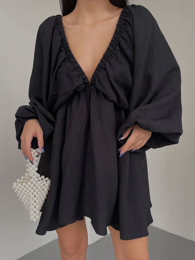 Heidi-Mode | Trendy Elastisches Mini Kleid