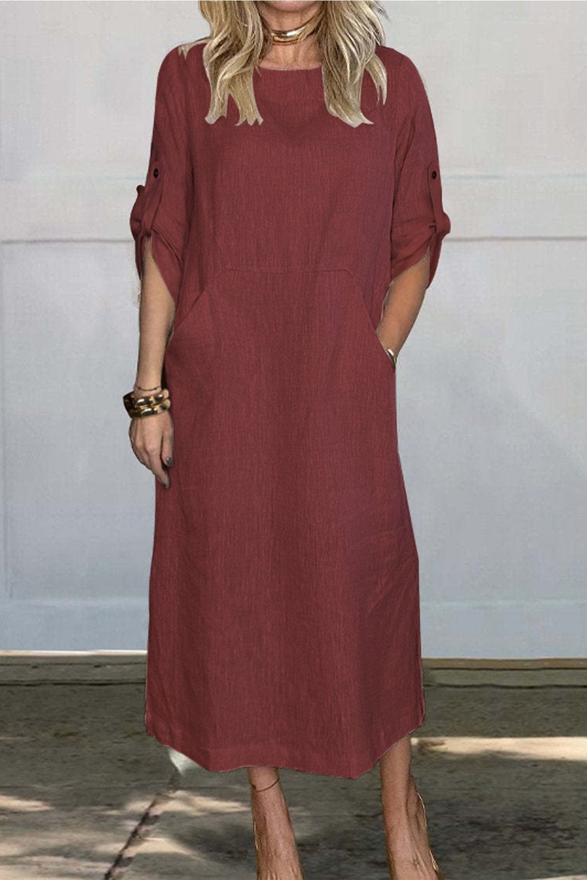 MAXIME ETUIKLEID MIT TASCHEN