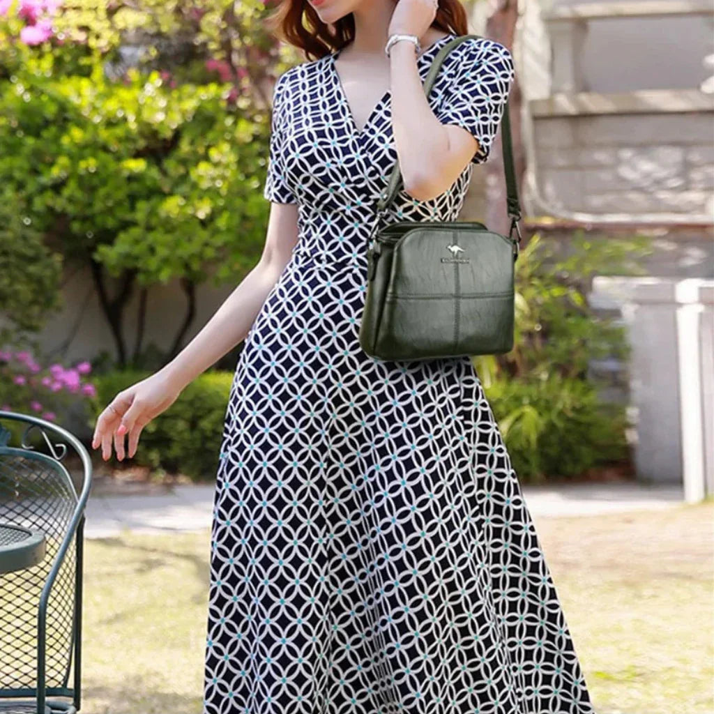 LUXURIÖSE UMHÄNGETASCHE