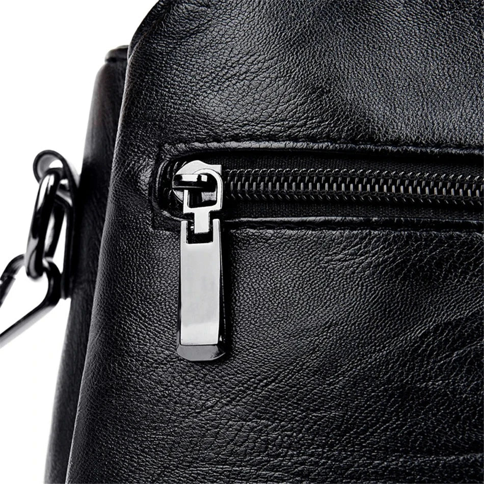 LUXURIÖSE UMHÄNGETASCHE