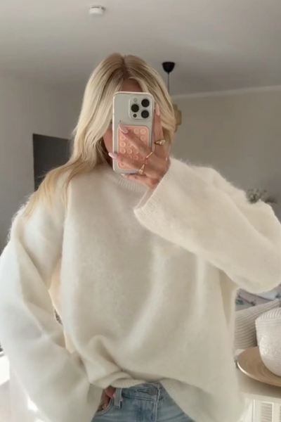 MINA MOHAIR RUND HALS