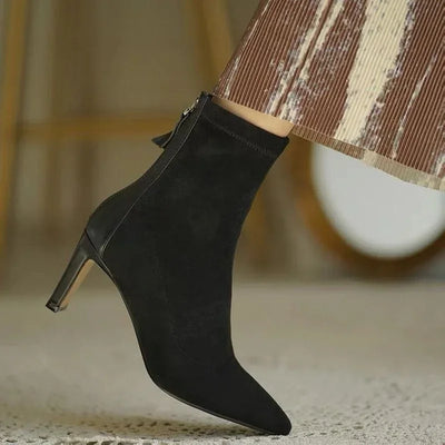Atelier Stiefel | Moderne Wildlederstiefel mit hohem Absatz für Damen
