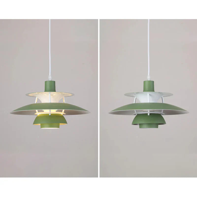 Moderne LED-Hängelampe in Farbenfrohem Metalldesign für Esstisch und Wohnbereiche – Energiesparend, E27 Fassung