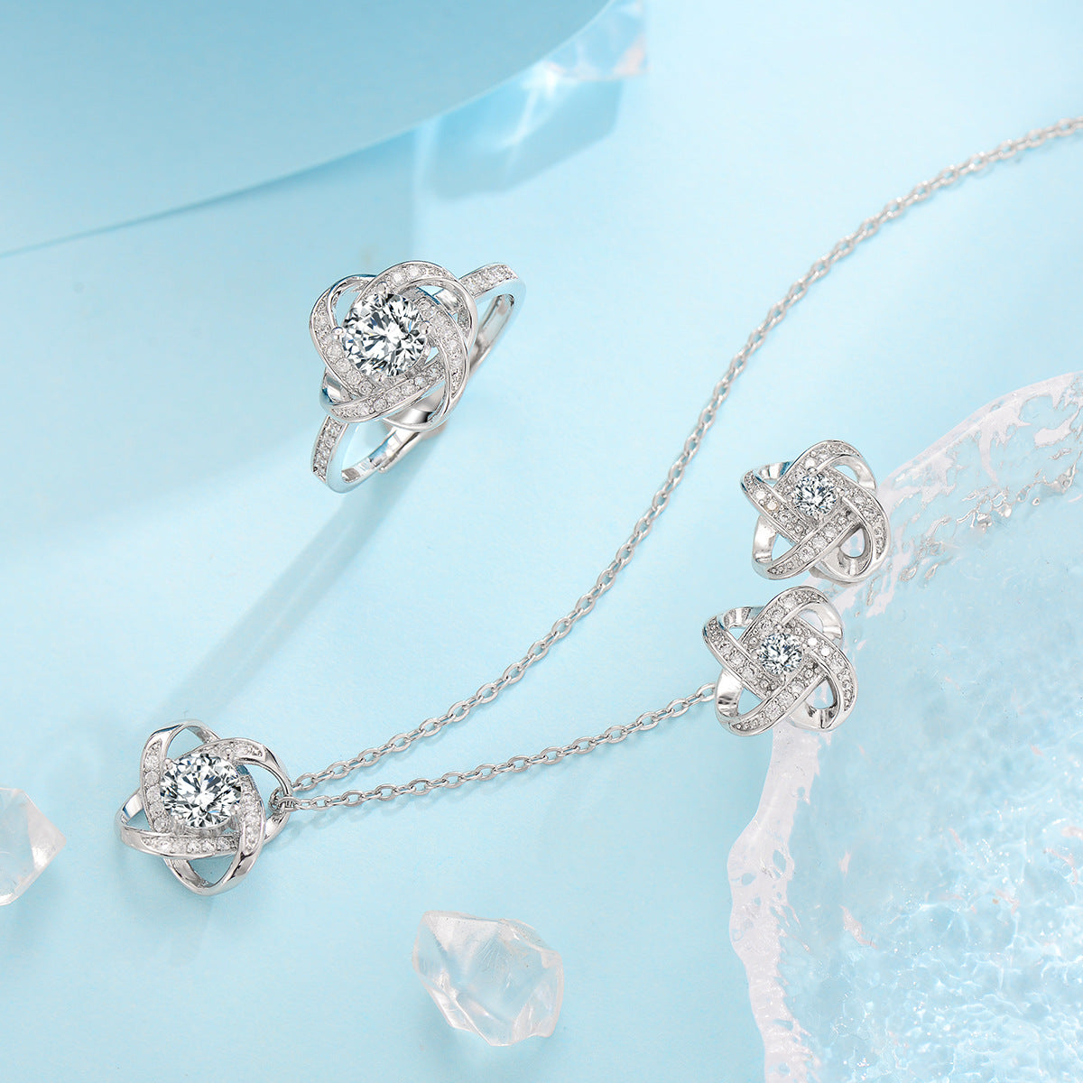 Gundula - Silberne Rosenpoesie