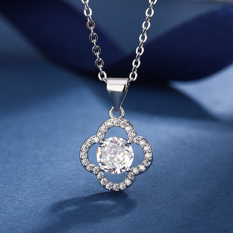 Luzie - Funkelndes Blütenset