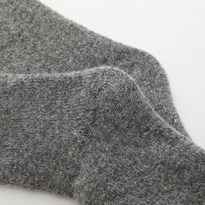 SOCKEN AUS WOLLE UND BAUMWOLLE