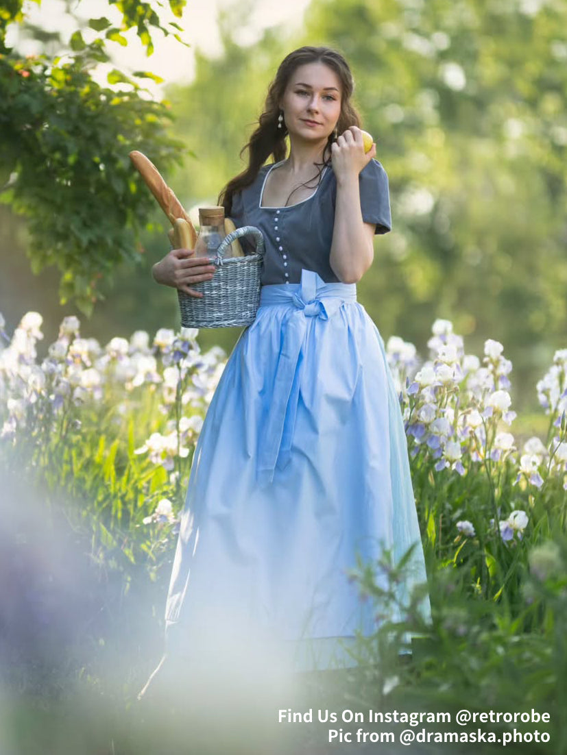 Oktoberfest Classic Dirndl Dress with Apron