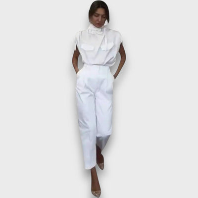 Sofia – Eleganter Einteiler mit Gürtel