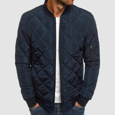 Herrenjacke mit raffinierter Passform und elegantem Revers – eine Übergangsjacke für Stil