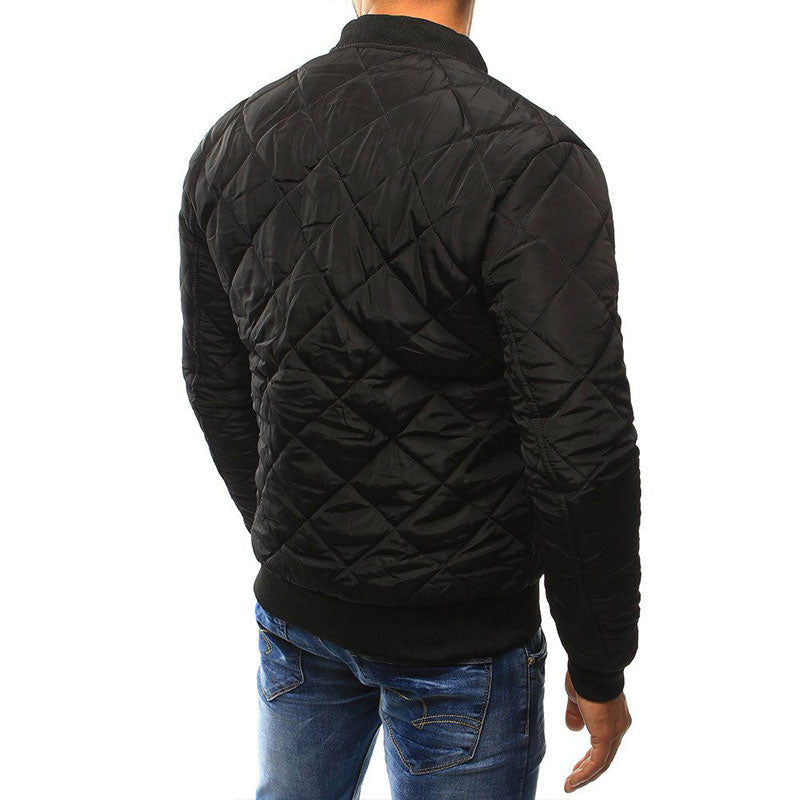 Herrenjacke mit raffinierter Passform und elegantem Revers – eine Übergangsjacke für Stil