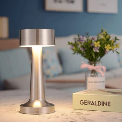 GlanzLicht | Elegante dimmbare Tischlampe für modernes Ambiente