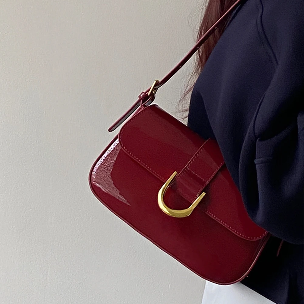Augustyn Schultertasche | Retro rote Lederschultertasche