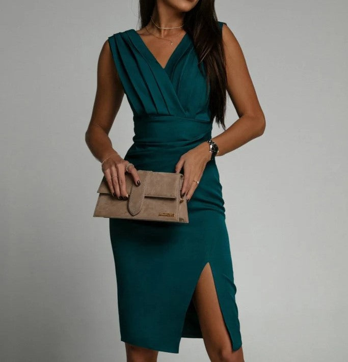 Heidi-Mode | Stilvolle Mini-Kleid Mit V-Ausschnitt Und Falten