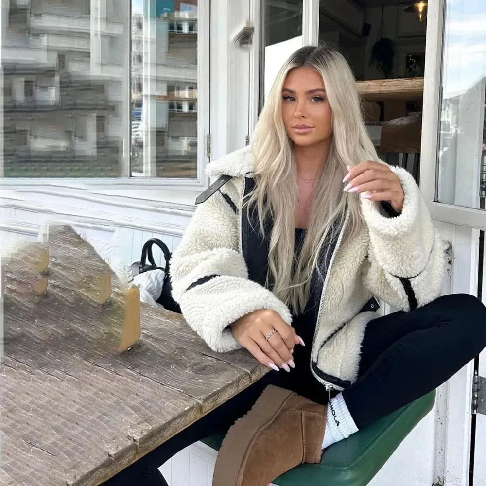 Heidi-Mode | Elegante Winterjacke mit Reißverschluss