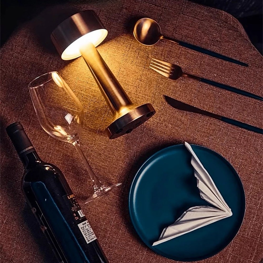 GlanzLicht | Elegante dimmbare Tischlampe für modernes Ambiente