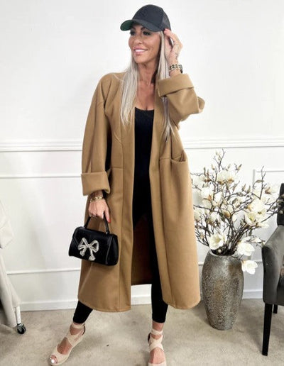 Annah - übergroßer mantel mit klaren nähten und taschen