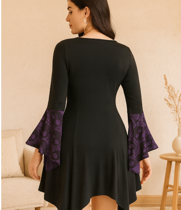 SkullLace Gothic Bluse – Damenbluse mit Totenkopf-Print & Taillenschnürung