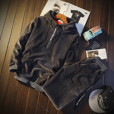 LUXE VELVET COMFORT TRAININGSANZUG