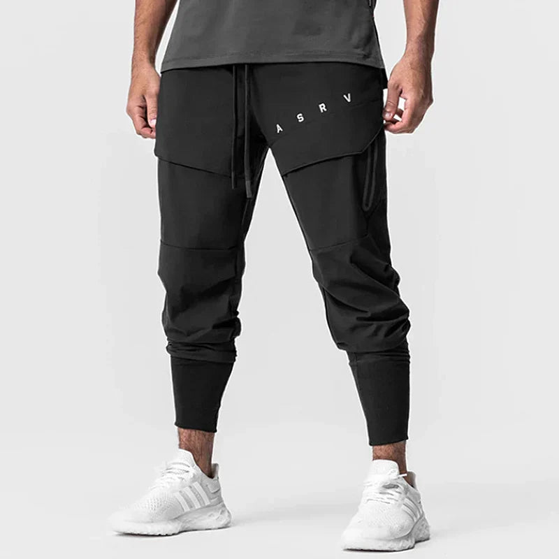 Jogginghose für Herren - Slim fit Cargohose mit elastischem Bund